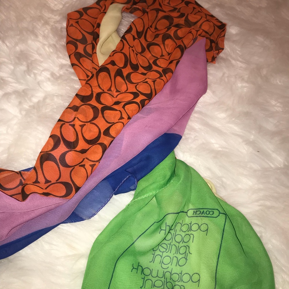 COACH SCARF